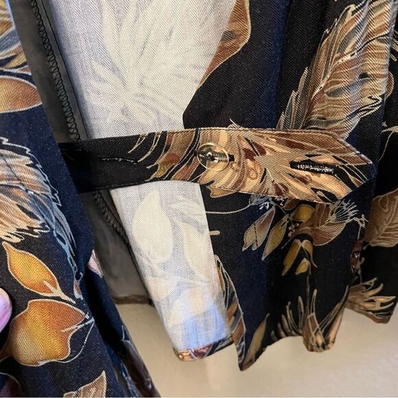 Jessica Holbrook Elegant Long Sleeve Wrap Size Medium - Picture 3 of 6